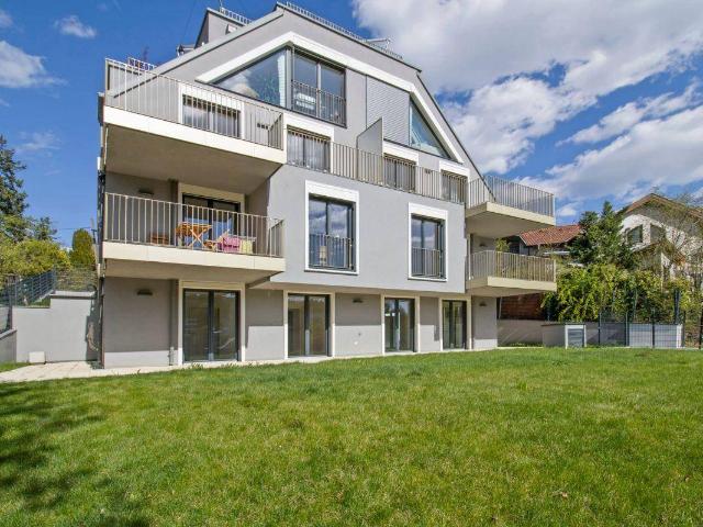 EXKLUSIVE 5 Zimmer Gartenwohnung + mit großzügigem Privatgarten