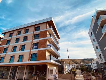 Premium'dan Yelki'de Cadde Üzeri 3+1 Satılık Daire