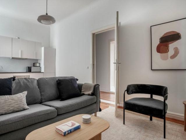 Prenzlauer Berg 2br, near Mauerpark, Berlin Amsterdam Apartments for Rent
