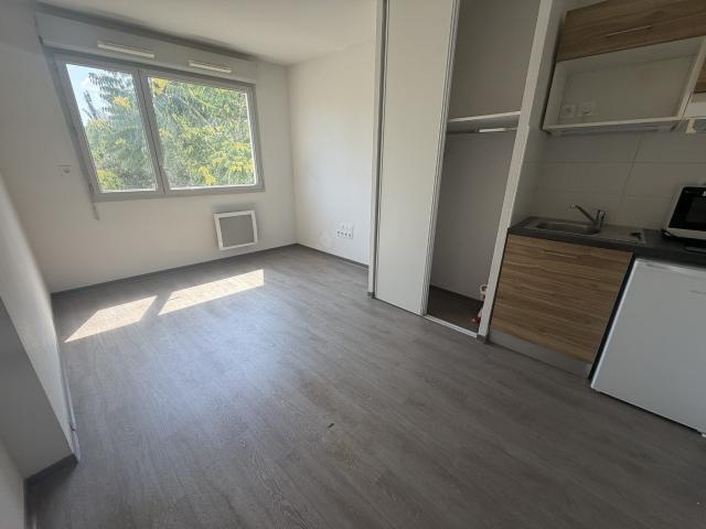 Près d’Arènes T1 19 m² FDI Services Immobiliers