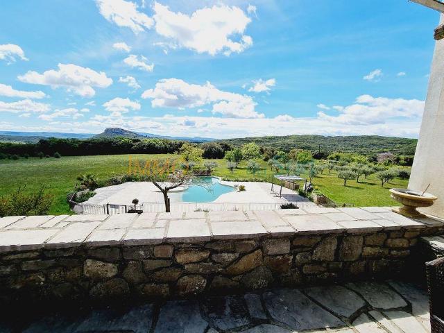 Prés D'ales, Merveilleuse Propriété, Vue Extraordinaire 280m² Rousson