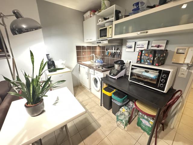Près d'Arènes T1 30.80 m² FDI Services Immobiliers