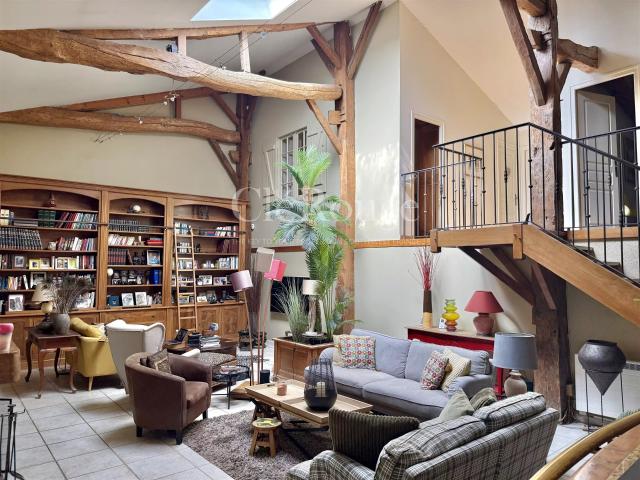 Près de Monségur Belle demeure, 9 chambres avec piscine 418m² Meilhan Sur Garonne
