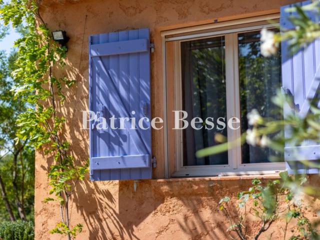 Près d'Entrecasteaux, en pleine nature et au calme absolu, u. 310m² Entrecasteaux