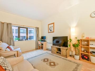 Prescot Street, Aldgate, London, E1 1 bed flat to rent £2,145 pcm £495 pw