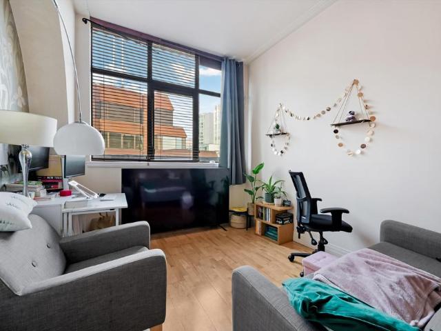 Prescot Street, London E1 1 bed flat to rent £2,150 pcm £496 pw