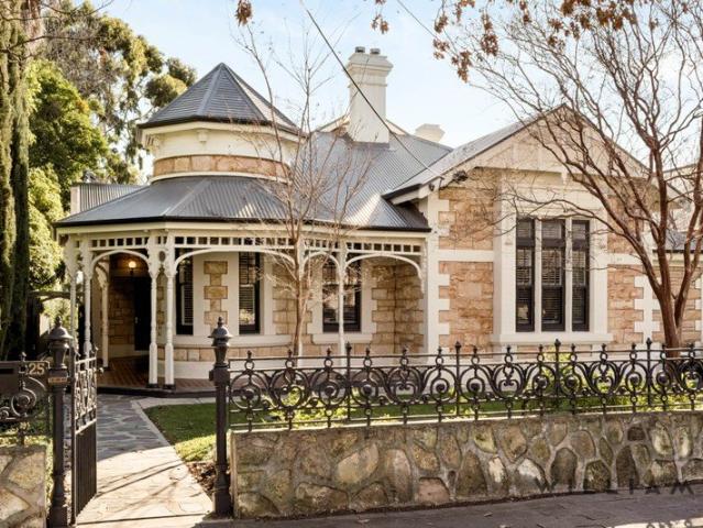 PRESCOTT TERRACE GRANDEUR MAGNIFICENT C.1901 QUEEN ANNE SANDSTONE RETURN VERANDAH VILLA WITH GARAGING FOR UP TO 5 CARS