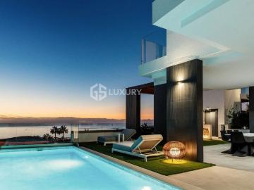 Presentamos este complejo de adosados de ensueño listos para. 459m² Adeje