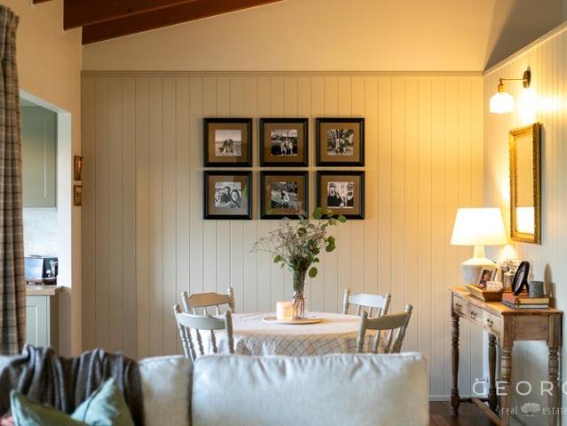Mountain Views, Village Charmer!