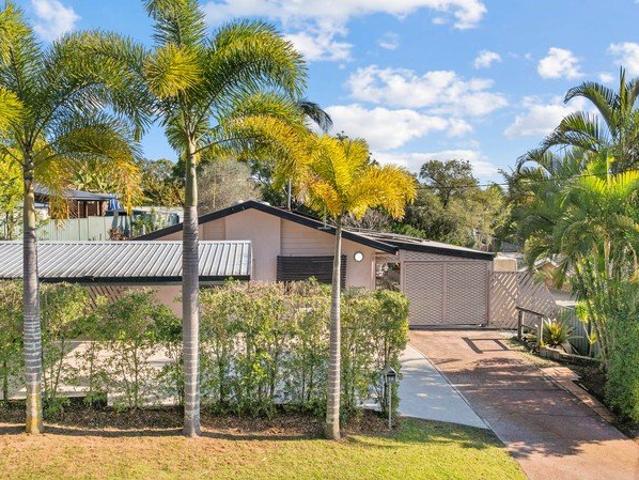 Presentation Perfect in the Heart of Petrie