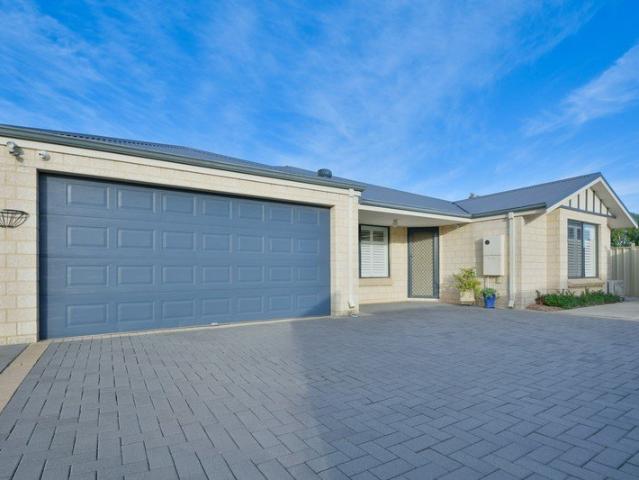 PRESENTING YOUR DREAM HOME….