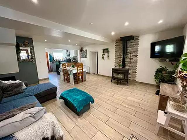 Pressigny les Pins 45290 Achat / Vente maison 5 pièces t5 au dernier étage parking