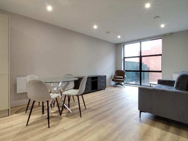 Pressworks, 40 44 Northwood Street, Jewellery Quarter B3, 1 bed flat to rent, £1,200 pcm | PrimeLocation