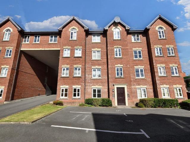 Preston New Road, Blackburn, BB2 1 bed flat to rent £625 pcm £144 pw