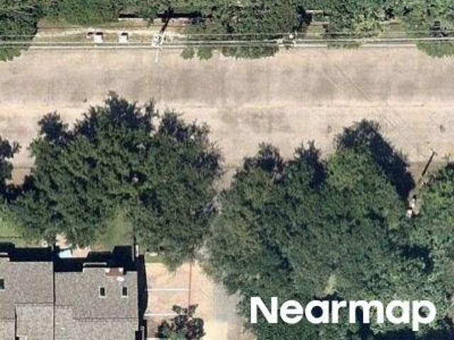 Preston Oaks Rd