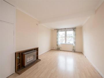PRESTONFIELD GARDENS, EDINBURGH, EH16 2 bed house to rent £1,370 pcm £316 pw