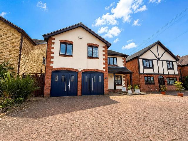 Prestbury, Cheltenham GL52, 5 bed detached house to rent, £2,995 pcm | PrimeLocation
