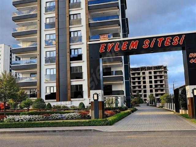 PRESTİJ VE KONFORU BİR ARADA SUNAN 3+1 SİTE DAİRELERİ SATIŞTA
