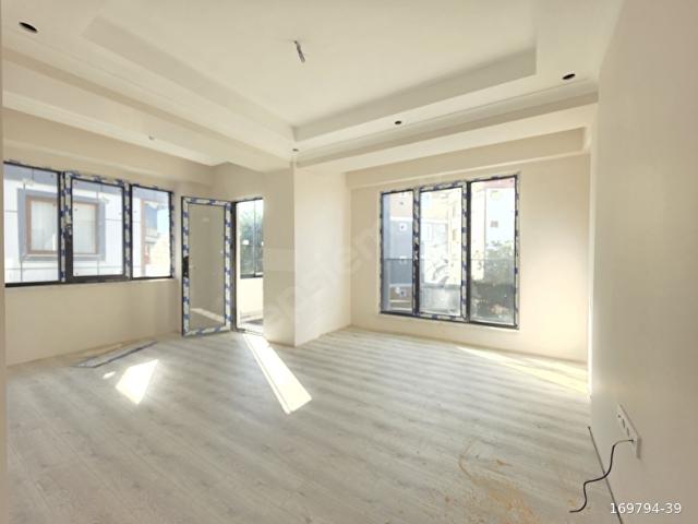 PRESTİJ'DEN SARHAN YAPI KALITESI ILE ÇİFT BALKON 3+1