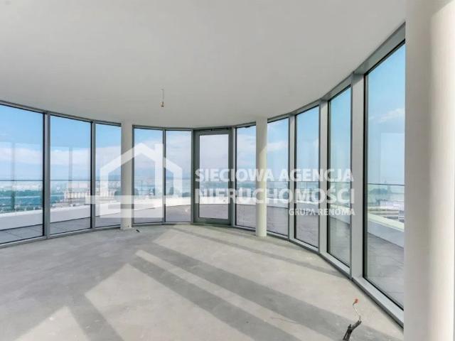 Prestiżowy lokal 110m2 z panoramicznym widokiem w Gdyni