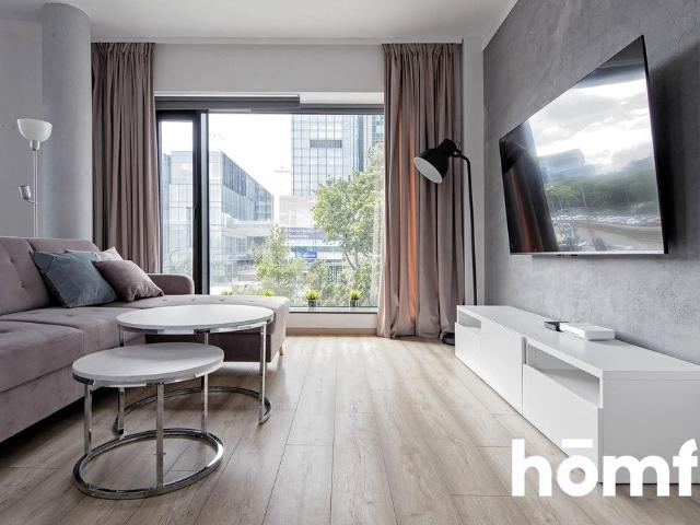 Prestiż w Sercu Poznania Klimatyzowany Apartament Stare Miasto