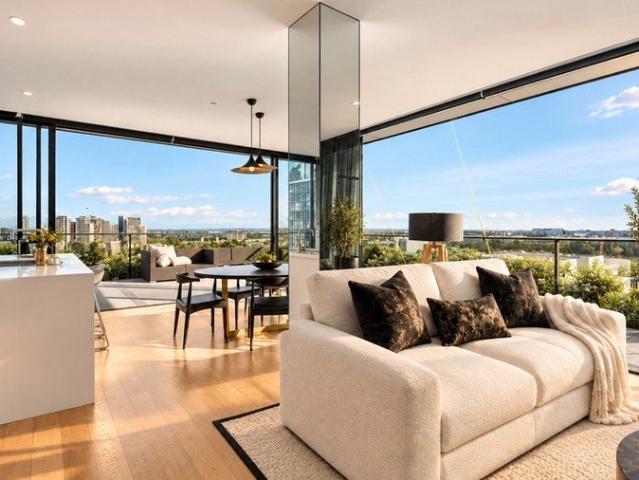 PRESTIGE! 3BED+STUDY Penthouse in Prestigious AWARD WINNING CENTRAL PARK