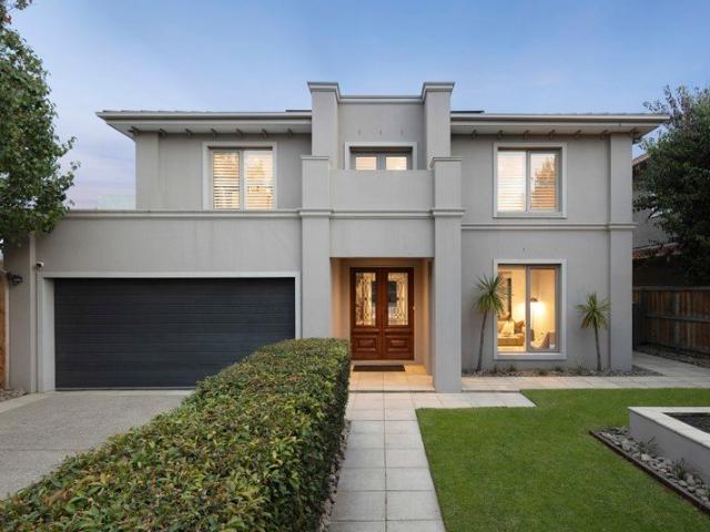 Prestige Brighton Family Entertainer in Blue Chip Locale