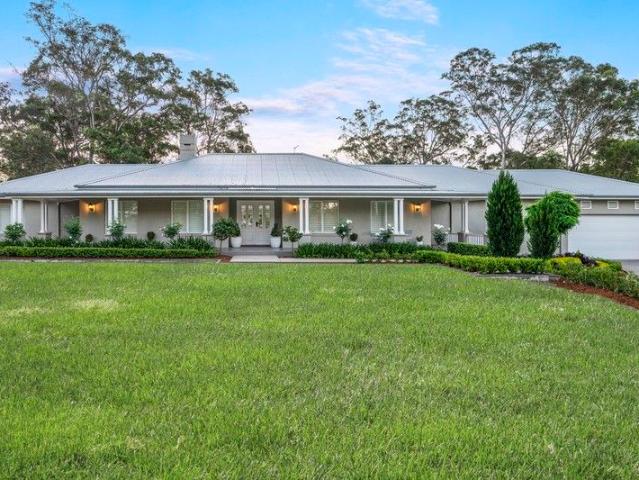 Prestige, Elegant Estate with Sophistication and Privacy