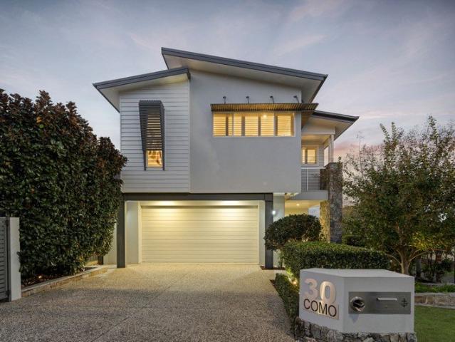 Prestige Heisig Home Offering Luxury, Space & Uninterrupted Water Views