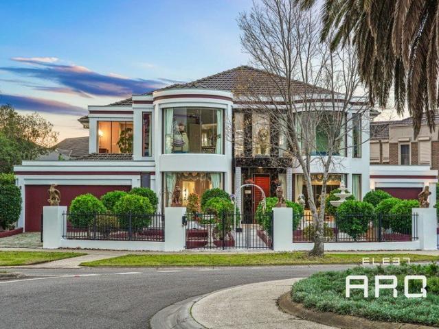 PRESTIGE LIVING IN THE BRIDGES ESTATE WHERE LUXURY MEETS THE LAKE