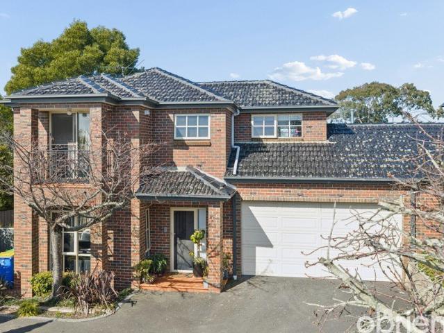 Prestige Living in the Heart of Olde Berwick