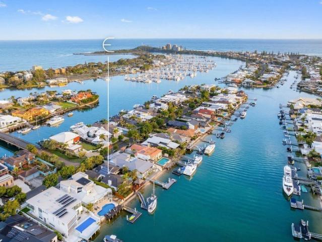 Prestige, Privacy and Premier Waterfront Position