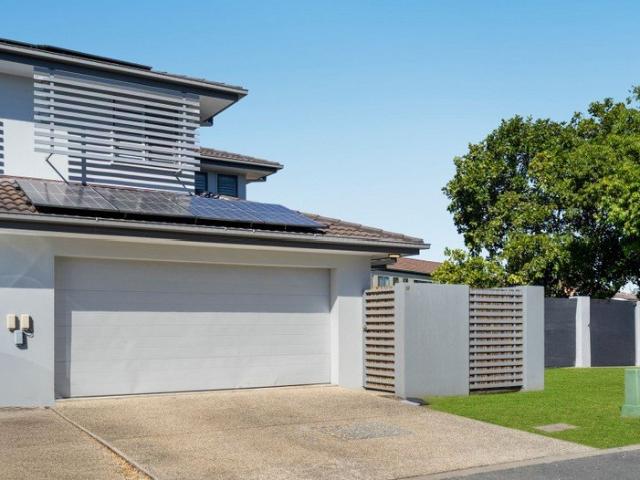 Prestige, Privacy & Lifestyle The Townhouse That Has It All