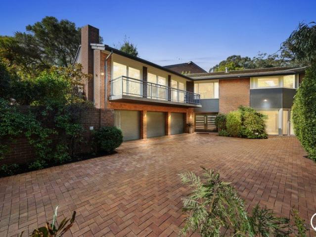 Prestige, Privacy & Panoramic Views A Burnside Masterpiece
