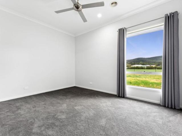 Prestige Rural Living with Breathtaking Macedon Ranges Views
