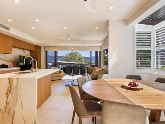 PRESTIGIOUS VILLA â AN EXCLUSIVE ADDRESS