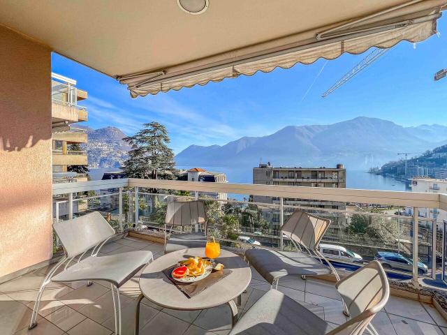 Prestigeträchtige Wohnung mit Seeblick in Lugano