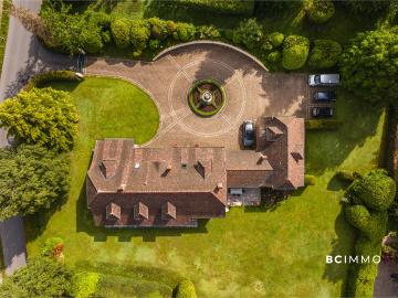 Prestigeträchtiges Herrenhaus in Jouxtens Mézery
