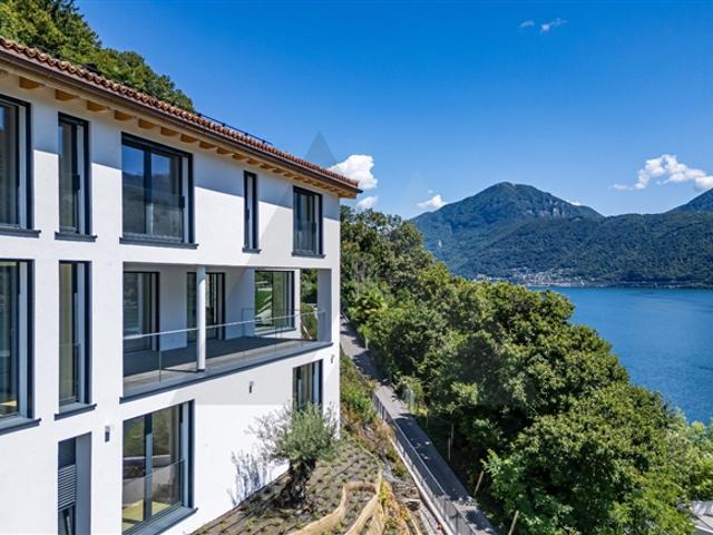 PRESTIGEVOLLE VILLA MIT HERRLICHEM SEEBLICK
