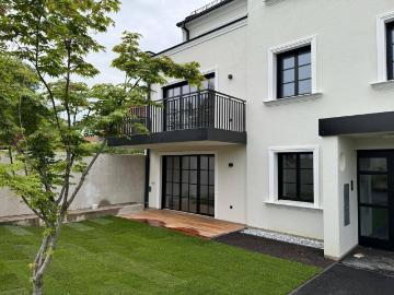 PRESTIGEWOHNUNG MIT BALKON IM ZENTRUM UND AN DER DONAULÄNDE IN LANGENLEBARN IM ERSTBEZUG
