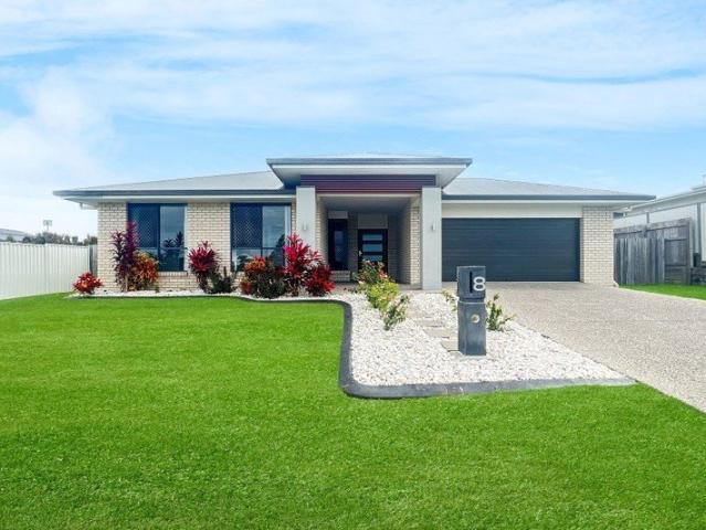 Prestigious 4 Bedroom Family Home with Multiple Living Areas