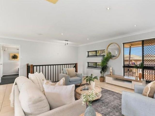 Prestigious 5 Bedroom Home + Pool