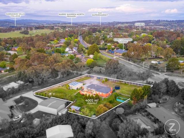 Prestigious 1 Acre Lifestyle Retreat with Dual Master Suites & Exceptional Future Potential STCA