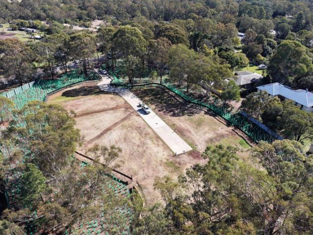 Prestigious 2,725m² Thornlands Allotment STROUD HOME BUILDING DESIGNS AVAILABLE UPON REQUEST!