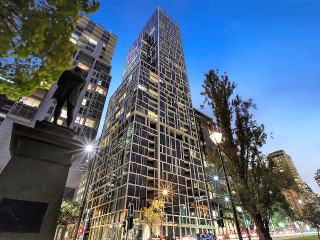 Prestigious 35 Spring Street Luxurious One Bedroom Apartment with Spectacular Views