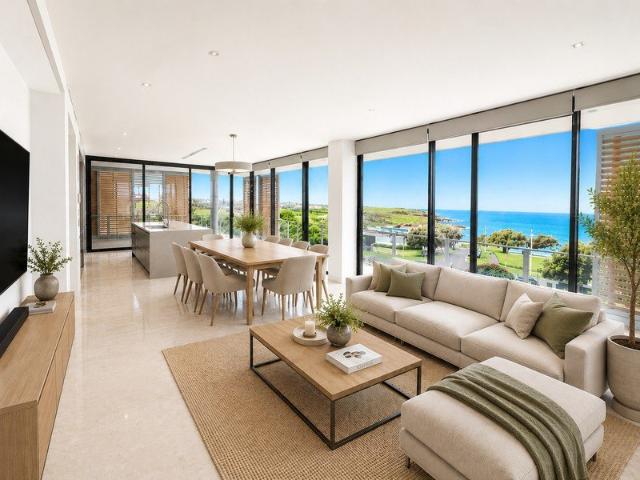 Prestigious Coastal Apartment with Spectacular Coastal Views