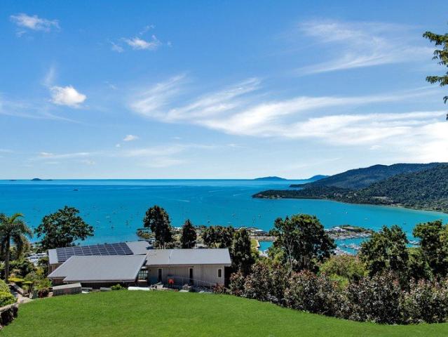 Prestigious Elevated Opportunity Within Airlie Beach's Exclusive Gated Satinwood Estate