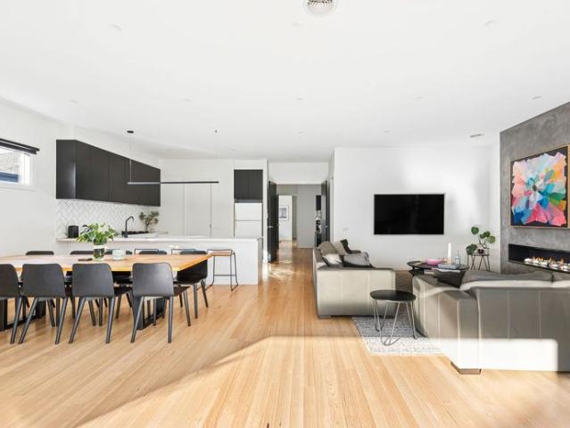 Prestigious home in Manifold Heights