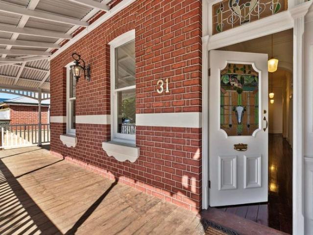 Prestigious Mount Lawley location