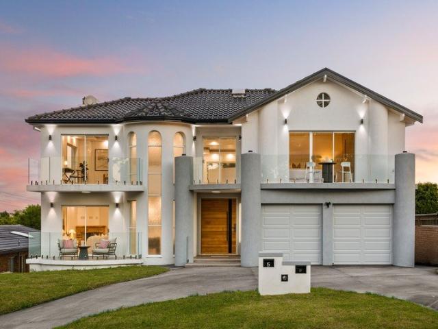 Prestigious Newly Renovated Illawong Residence